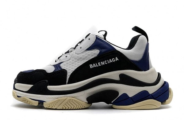 Balenciaga Triple S レトロ スニーカー 